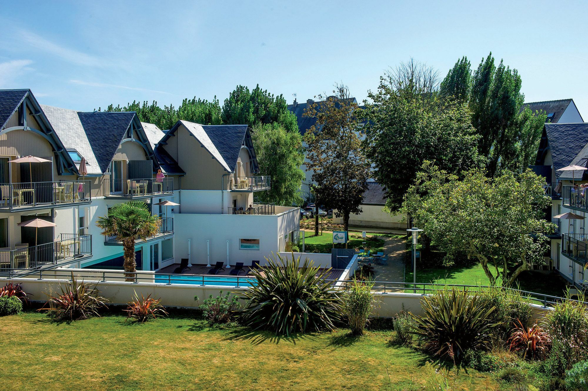 Residence Vacances Bleues Les Jardins D'Arvor Bénodet Екстериор снимка
